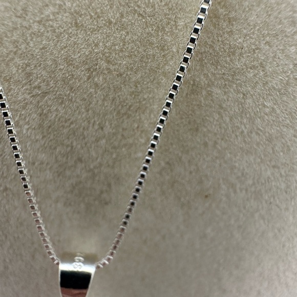 Natural Silver Sheen Black ObsidianTeardrop Pendant Necklace - Picture 5 of 8